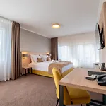Soni Lux Hotel