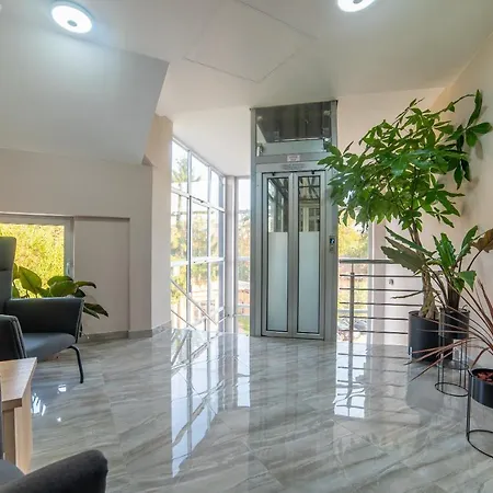 Soni Lux Hotell Tuzla